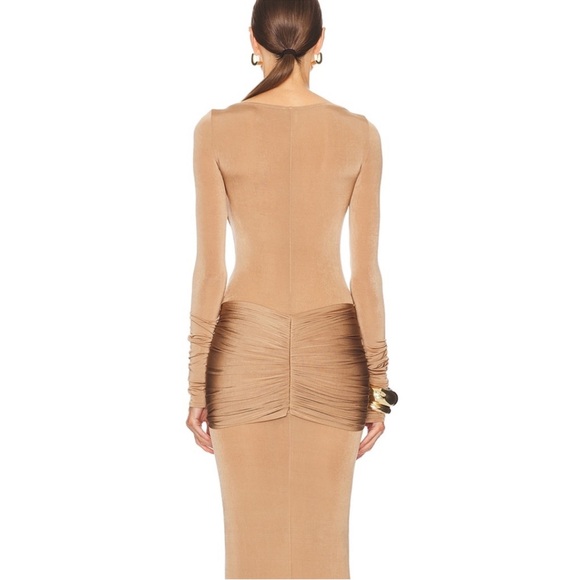 Helsa Josephine Dress - Picture 2 of 9